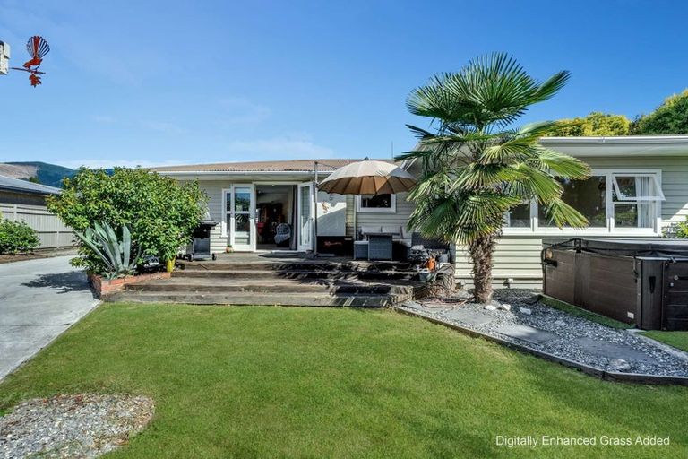 Photo of property in 20 Dickens Street, Stoke, Nelson, 7011