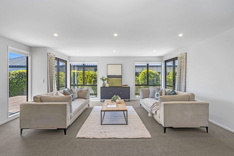 Photo of property in 22 Bronco Drive, Aidanfield, Christchurch, 8025