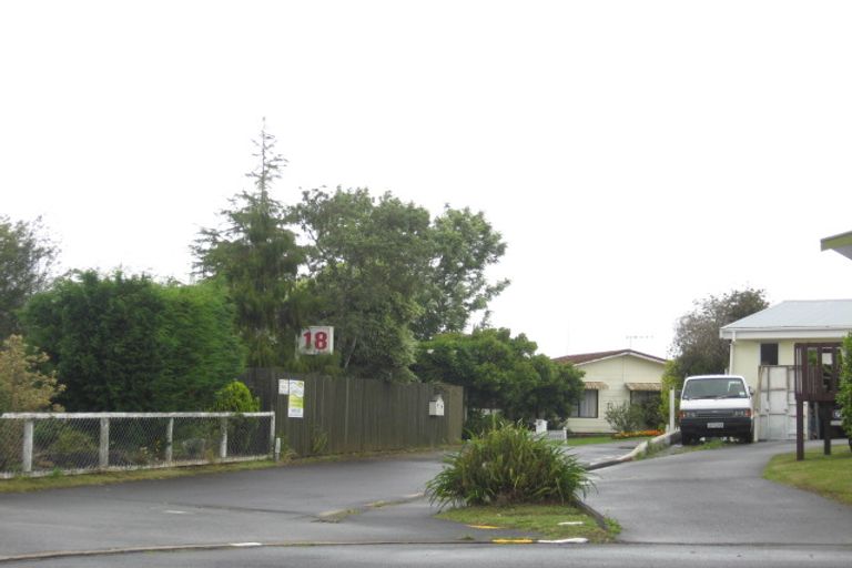 Photo of property in 6b Commins Road, Onerahi, Whangarei, 0110