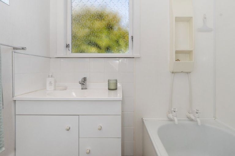 Photo of property in 19 Taipari Street, Maungatapu, Tauranga, 3112