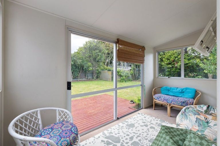Photo of property in 6 Belgrave Place, Awapuni, Palmerston North, 4412