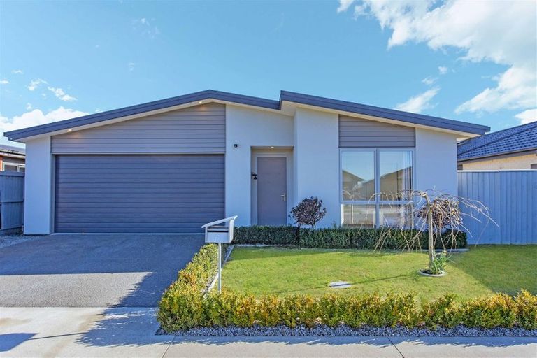 Photo of property in 6 Cleland Crescent, Kaiapoi, 7630