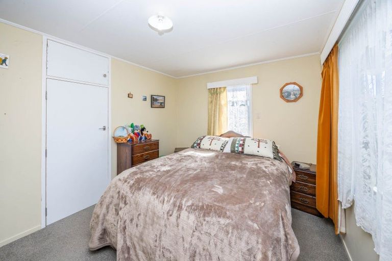 Photo of property in 16 Blundell Place, Huntly, 3700