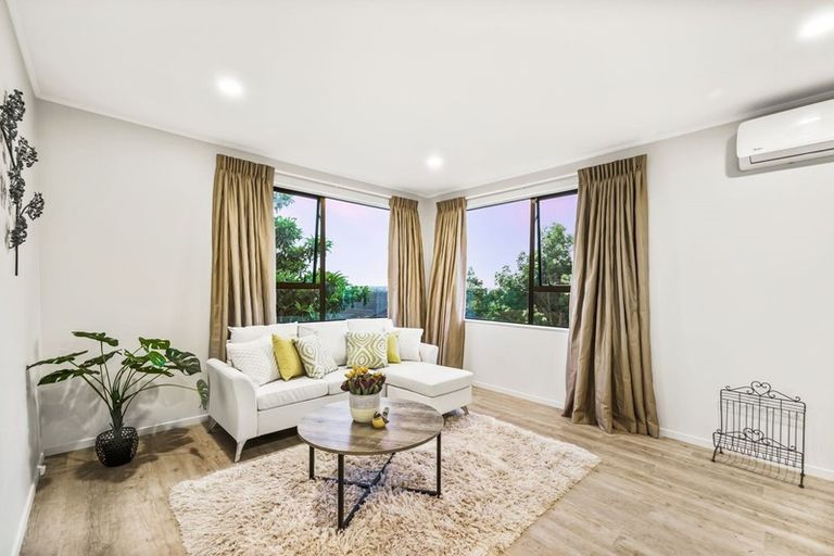Photo of property in 43 Danube Lane, Glen Eden, Auckland, 0602