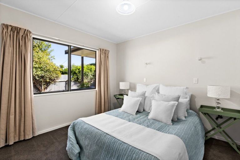 Photo of property in 1/24 Peddie Street, Taradale, Napier, 4112