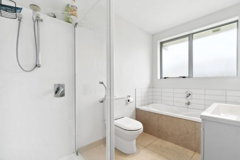 Photo of property in 20 Millbrae Place, Pokeno, 2402