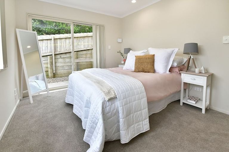 Photo of property in 10a Melia Place, Stanmore Bay, Whangaparaoa, 0932