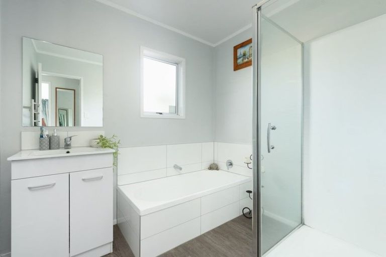 Photo of property in 4b Hayward Court, Te Puke, 3119