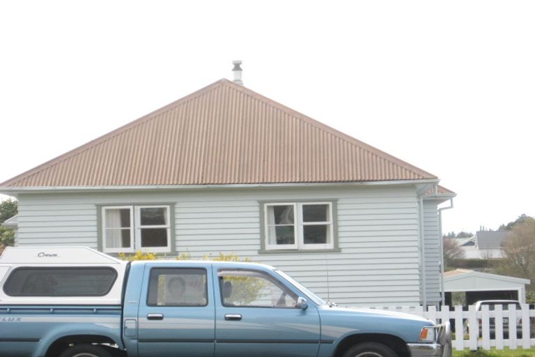 Photo of property in 72 Regan Street, Stratford, 4332