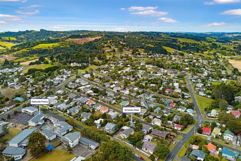 Photo of property in 22 Karaka Street, Helensville, 0800