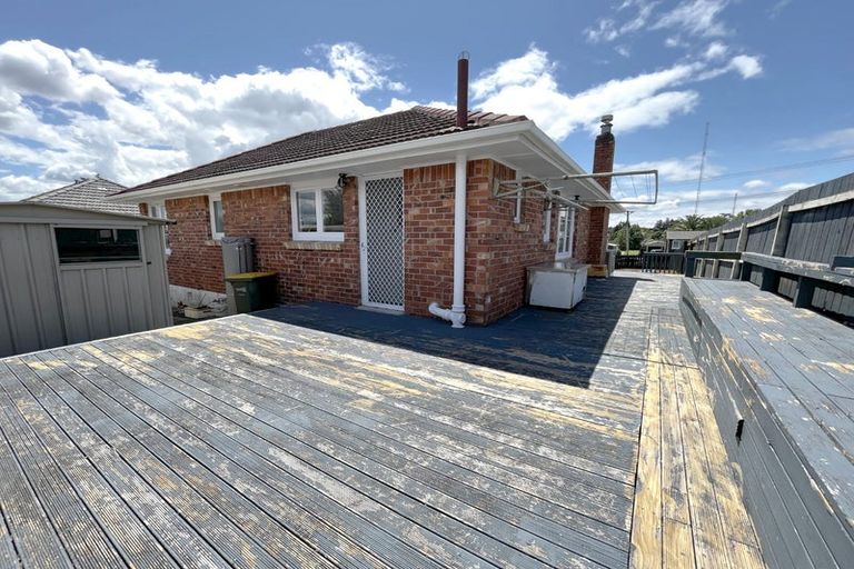 Photo of property in 8 Daytona Road, Henderson, Auckland, 0610