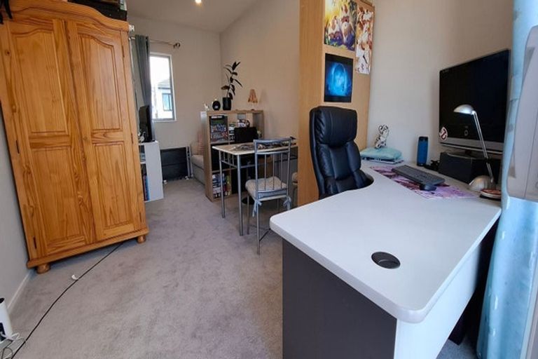 Photo of property in 10 Hapukupuku Avenue, Beachlands, Auckland, 2018