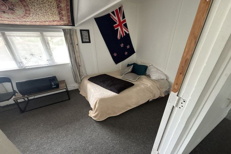 Photo of property in 2 Gaisford Terrace, Waipukurau, 4200