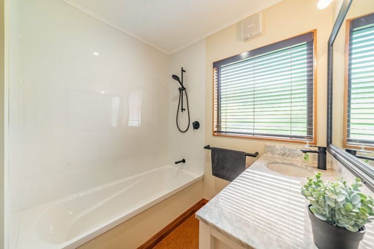 Photo of property in 16 Jocelyn Crescent, Pinehaven, Upper Hutt, 5019