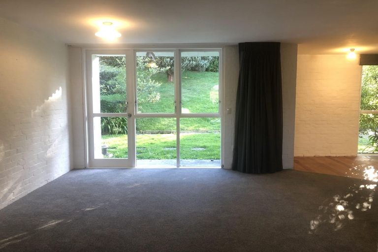 Photo of property in 141a Churton Drive, Churton Park, Wellington, 6037