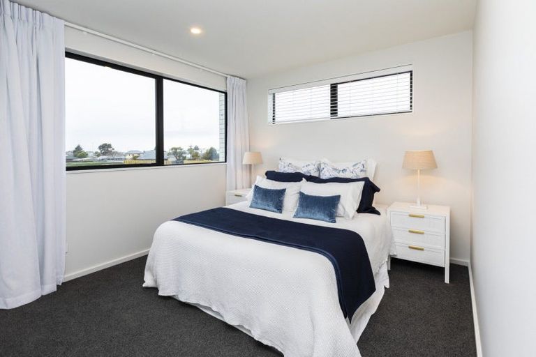Photo of property in 35 Seymour Street, Hornby, Christchurch, 8042
