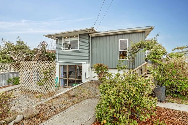 Photo of property in 10 Broadhead Avenue, Tawhero, Whanganui, 4501