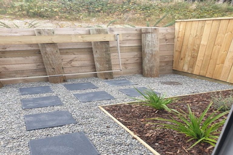 Photo of property in 100 Meremere Street, Wainuiomata, Lower Hutt, 5014