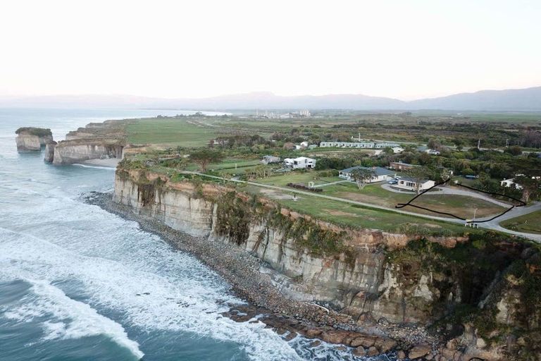 Photo of property in 6 Clifftop Lane, Cape Foulwind, Westport, 7892