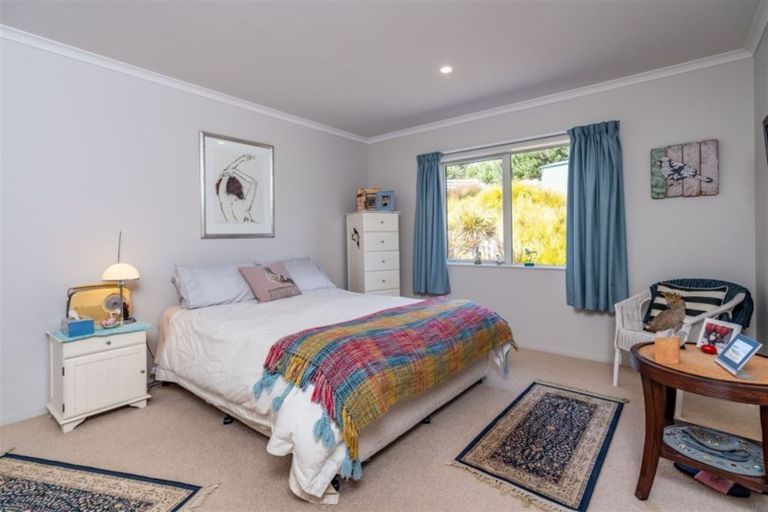 Photo of property in 52 Daniel Parade, Mangawhai, 0975
