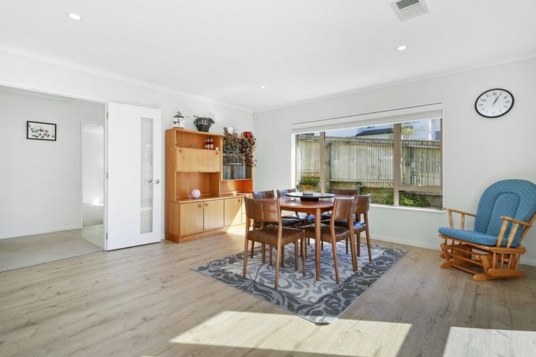 Photo of property in 60 Mauldeth Terrace, Churton Park, Wellington, 6037