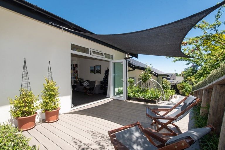 Photo of property in 55d Palmerston Road, Havelock North, 4130