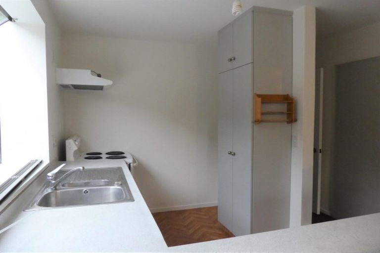 Photo of property in 27 Darvel Street, Riccarton, Christchurch, 8011