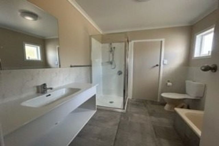 Photo of property in 16 No 1 Road, Te Puke, 3119