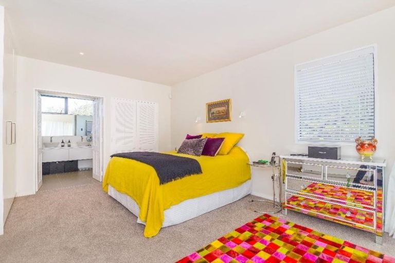 Photo of property in 45 Rama Crescent, Khandallah, Wellington, 6035