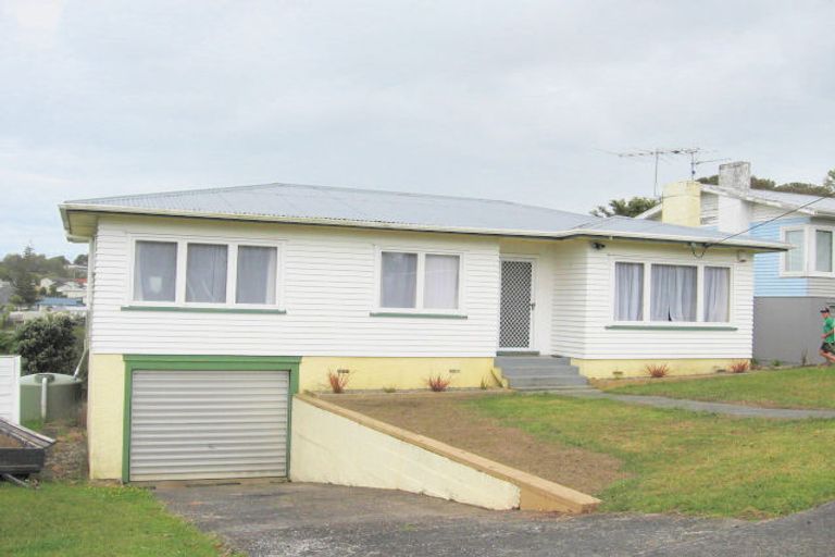 Photo of property in 97a Stanley Road, Glenfield, Auckland, 0629