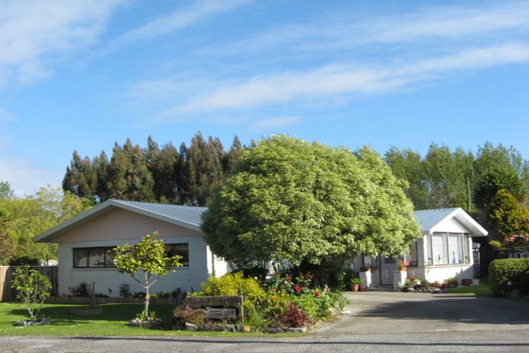 Photo of property in 124 Brougham Street, Westport, 7825