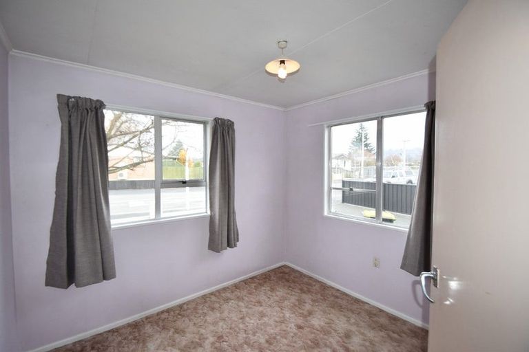 Photo of property in 30 Tasman Road, Twizel, 7901