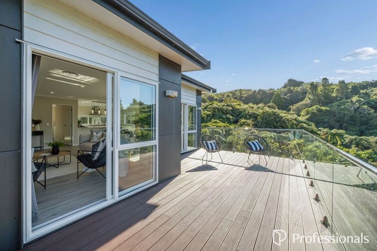 Photo of property in 17 Lindis Lane, Kelson, Lower Hutt, 5010
