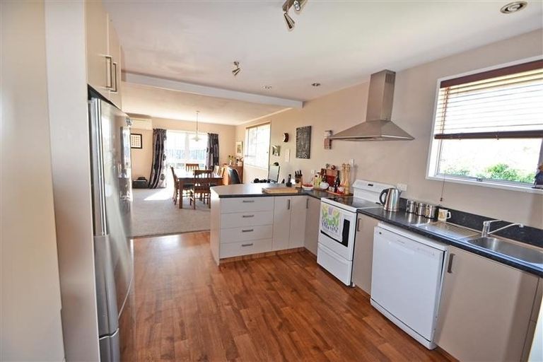 Photo of property in 105 Inniscort Street, Cromwell, 9310