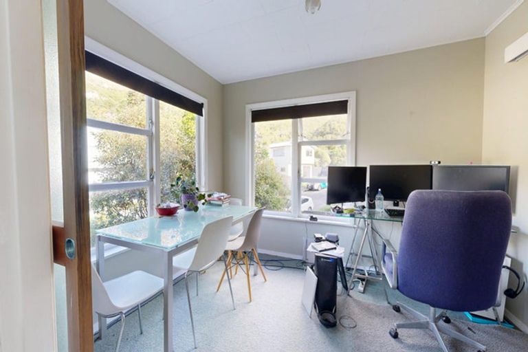 Photo of property in 128 Awarua Street, Ngaio, Wellington, 6035