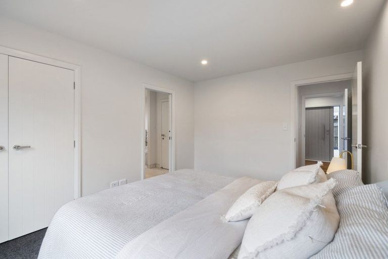 Photo of property in 2 Serenity Crescent, Kelvin Grove, Palmerston North, 4414