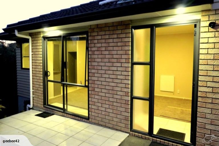 Photo of property in 28 Toomer Place, Beachlands, Auckland, 2018