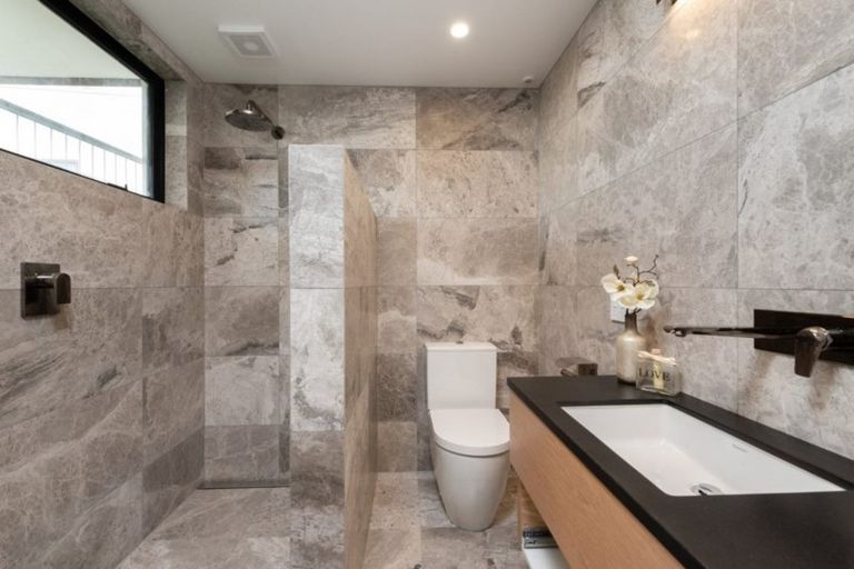 Photo of property in 447a Oceanbeach Road, Mount Maunganui, 3116
