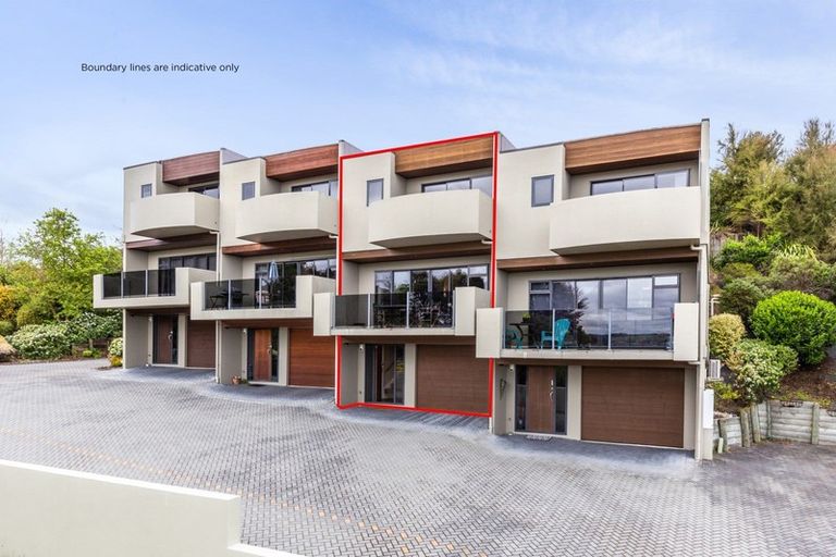 Photo of property in 3/15 Napier Road, Hilltop, Taupo, 3330