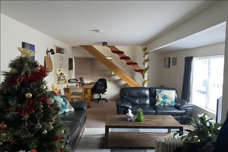 Photo of property in 199u1 Grant Road, Thorndon, Wellington, 6011