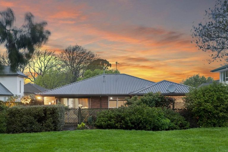 Photo of property in 27 Brodie Street, Ilam, Christchurch, 8041