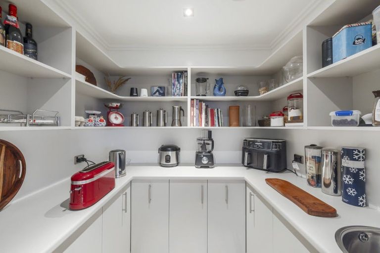 Photo of property in 1/104 Harbour Drive, Otumoetai, Tauranga, 3110