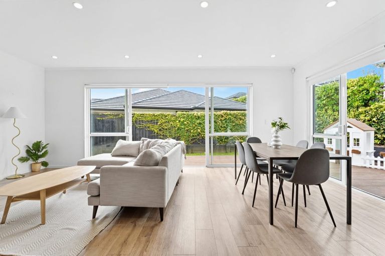 Photo of property in 3 Dida Park Drive, Kumeu, 0810