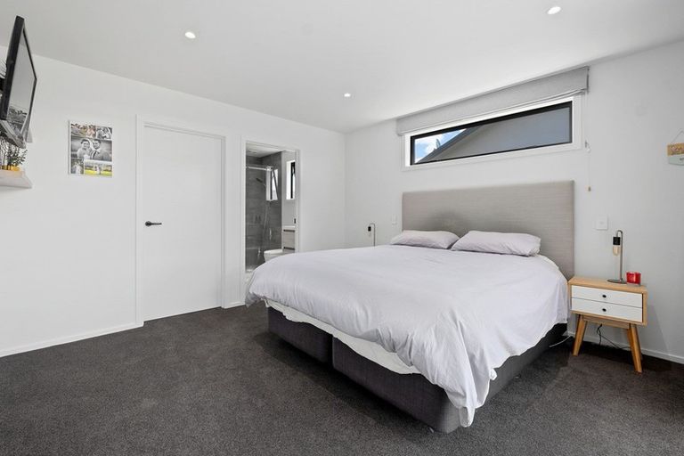 Photo of property in 4 Courthill Lane, Wanaka, 9305