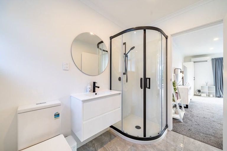 Photo of property in 5/17 Kowhai Street, Naenae, Lower Hutt, 5011