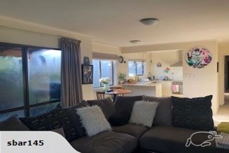 Photo of property in 1 Berwick Place, Mount Maunganui, 3116