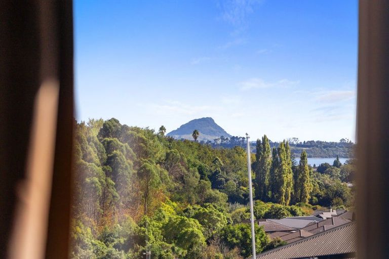 Photo of property in 73 Orion Drive, Welcome Bay, Tauranga, 3112