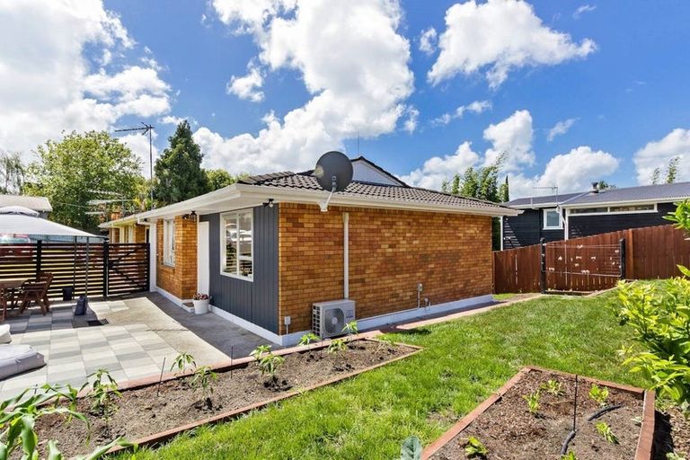 Photo of property in 27a/3 Miro Street, New Lynn, Auckland, 0600