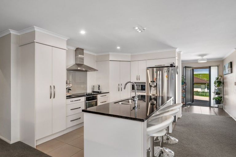 Photo of property in 8 Ibis Way, Welcome Bay, Tauranga, 3112