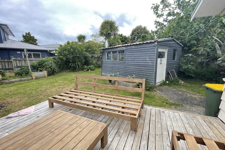 Photo of property in 13 James Street, Glenfield, Auckland, 0629